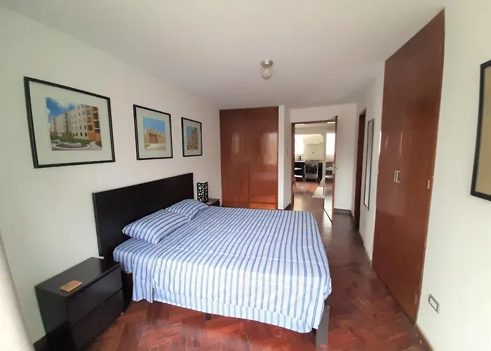 Miraflores Kennedy\'S Park Apartment